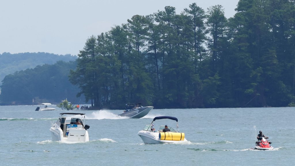 Georgia BUI Lawyer Lake Lanier Larry Kohn has helped many boaters get out of a boating under the influence (BUI) charge at Lake Lanier, Lake Allatoona, Lake Burton, and the Chattahoochie River.